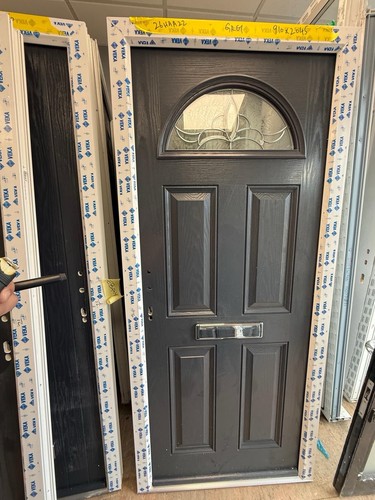 New anthracite grey composite - anthracite,