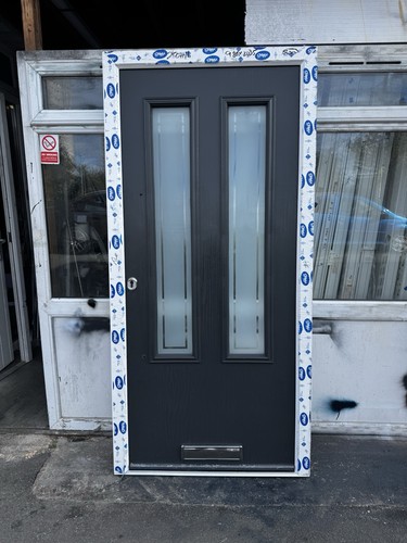 New anthracite grey composite - ,